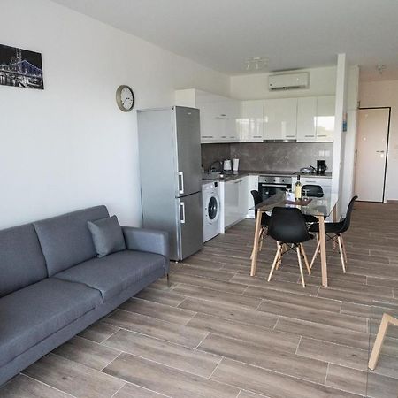 Cozy Apartment In Palaio Faliro With A Great View Афины Экстерьер фото